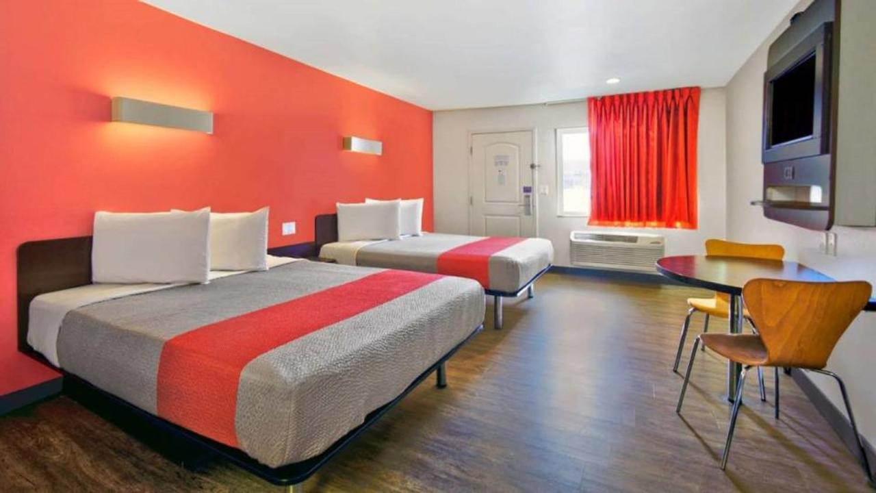 Motel 6 Victorville Exterior foto