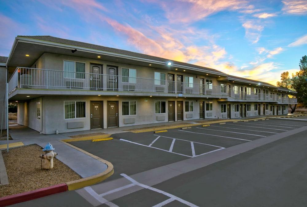 Motel 6 Victorville Exterior foto